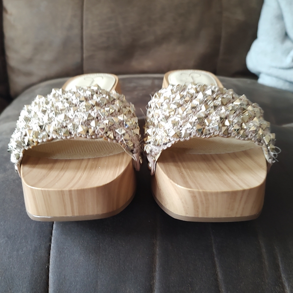 Jessica Simpson Rell Gold Studded Women's Sandals Platform 5.5 - Picture 3 of 13